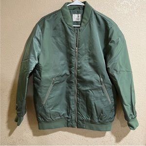 Wilfred free | Aritzia green nylon satin bomber jacket